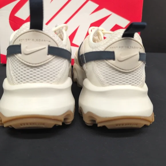 Nike TC 7900 Women’s Sneakers Shoes US 8.5 Pale Ivory Armory Navy DD9682 103 - Picture 7 of 13